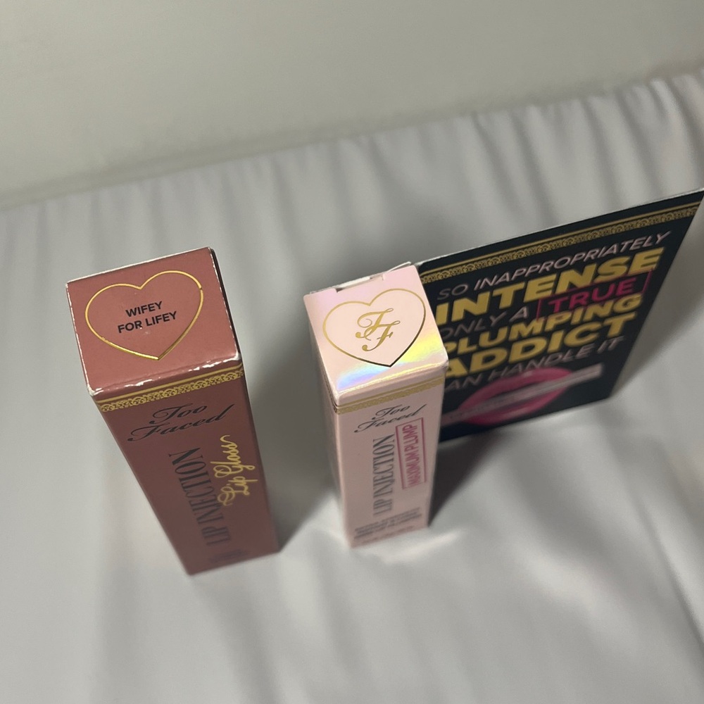 Too Faced Lip Injection Set: Wifey for Lifey Gloss & Maximum Plump Lipgloss - Picture 2 of 10